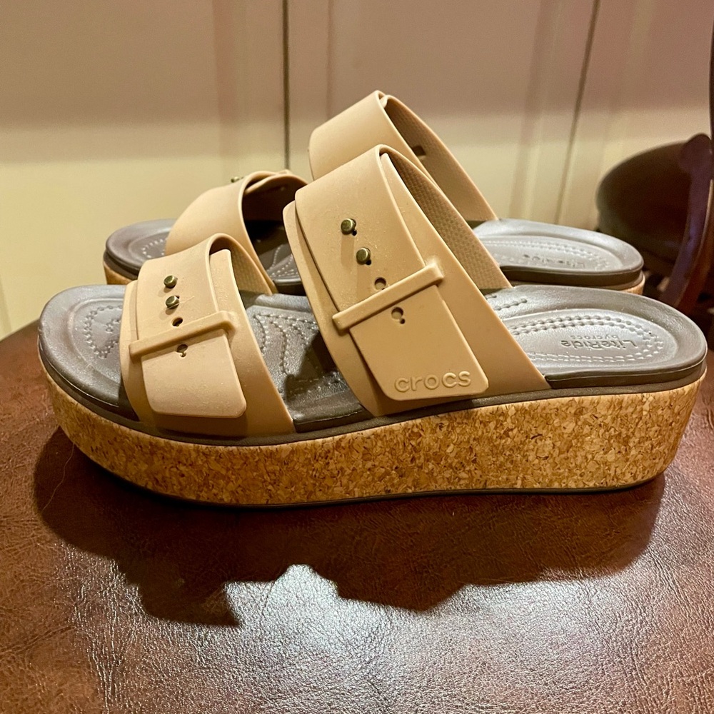 Womens CROCS Brooklyn Cork Buckle Sandals